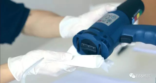 如何維護保養EBS250手持式噴碼機?