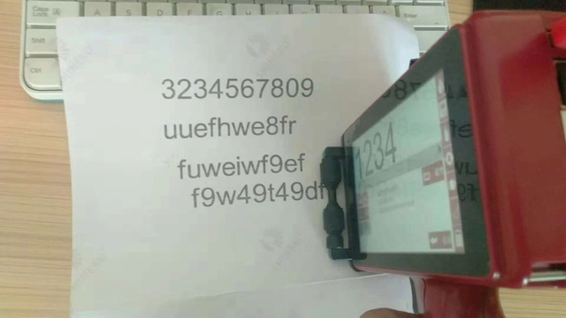 如何導?外部數據?F6手持式噴碼機？